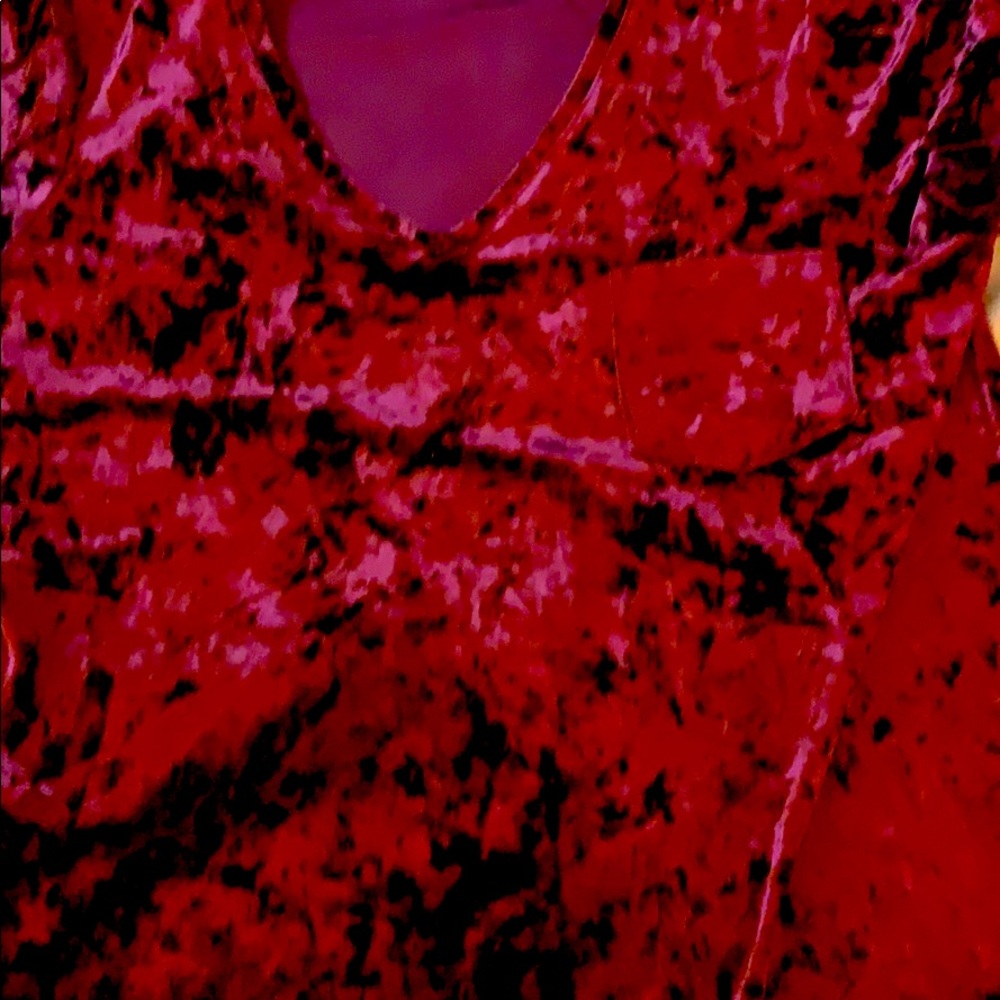 Short sleeved velvet shirt with pocket burgundy